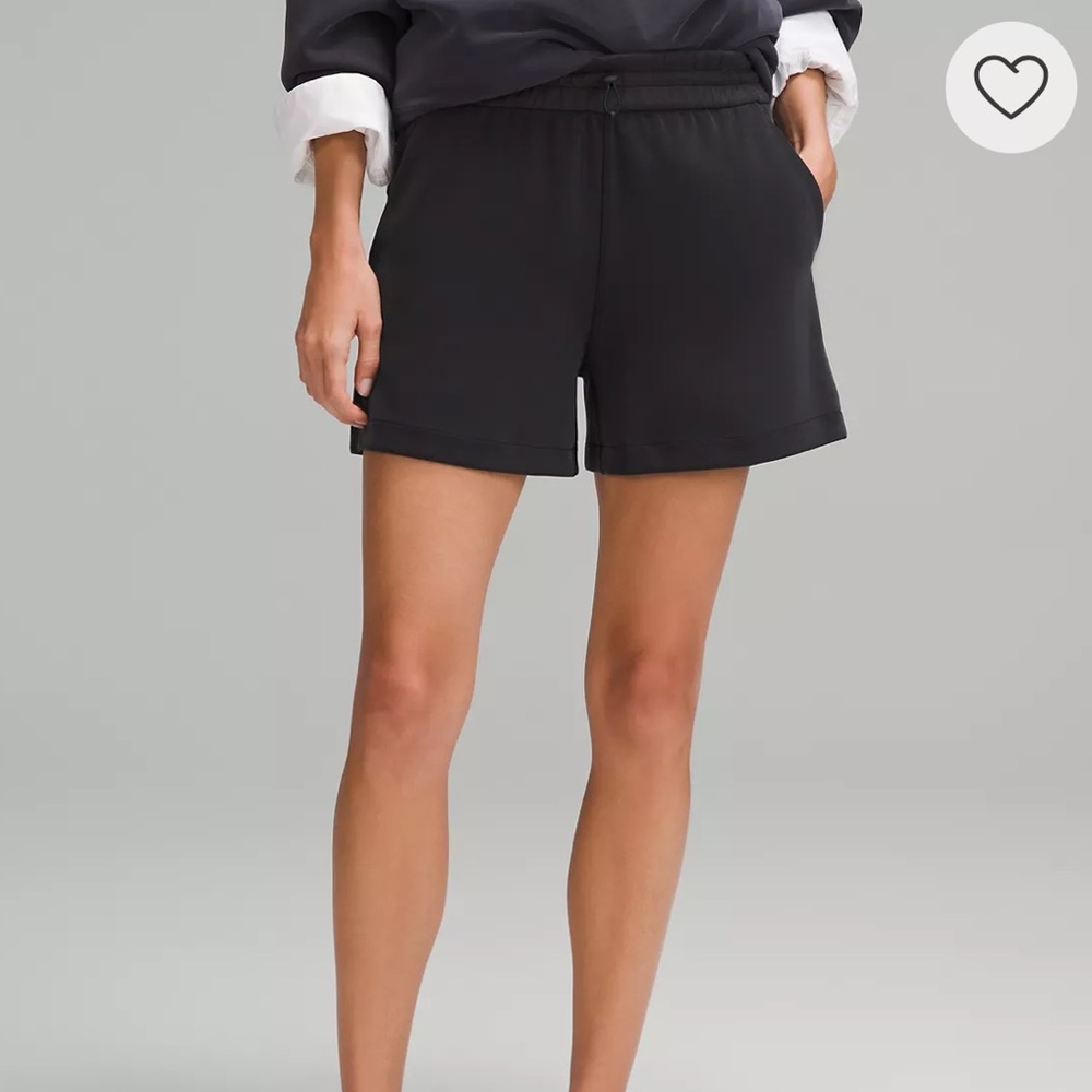 Lululemon softstreme shorts